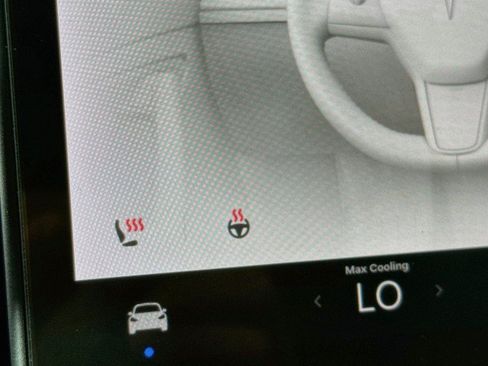 Used 2021 Tesla Model 3 Standard Range Plus RWD image 19