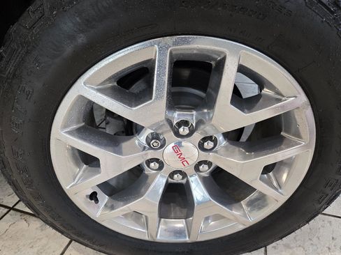 Used 2018 GMC Sierra 1500 SLT image 13