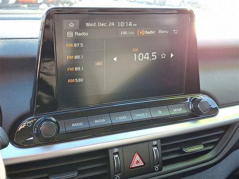 Used 2024 Kia Forte LXS w/ LXS Technology Package image 17