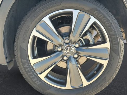 Used 2021 Lexus UX 250h w/ Accessory Package (Z2) AWD/4WD image 31