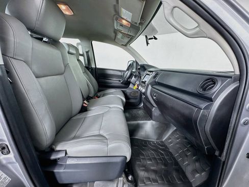 Used 2014 Toyota Tundra SR image 26