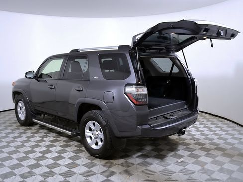 Used 2021 Toyota 4Runner SR5 RWD image 10