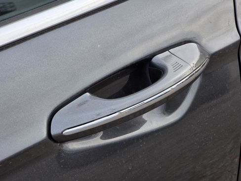 Used 2020 Ford Fusion SEL image 37