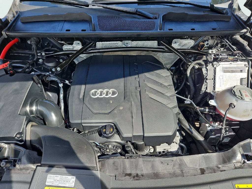 Certified 2024 Audi Q5 Premium AWD/4WD image 37