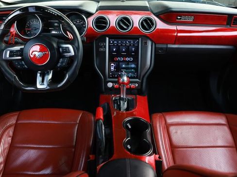 Used 2020 Ford Mustang GT RWD image 24