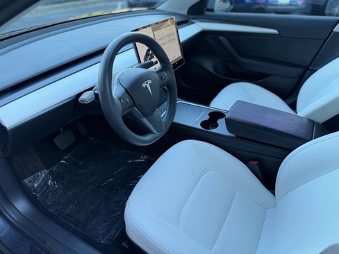 Used 2022 Tesla Model 3 Long Range image 24