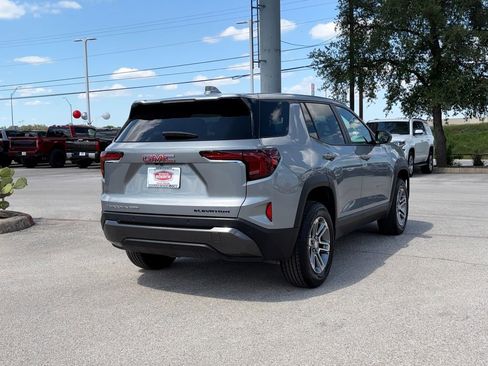 Used 2025 GMC Terrain Elevation AWD/4WD image 5