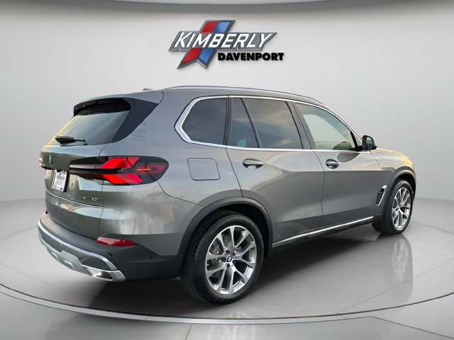 Used 2026 BMW X5 xDrive40i AWD/4WD image 5