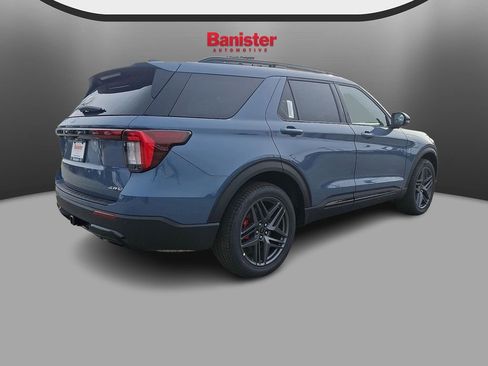 New 2026 Ford Explorer ST-Line w/ ST-Line Street Pack image 3
