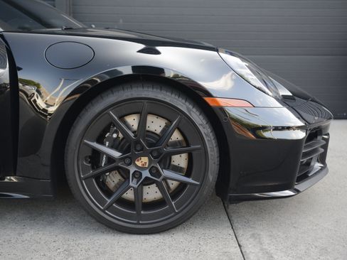 Certified 2026 Porsche 911 Targa 4S AWD/4WD image 11