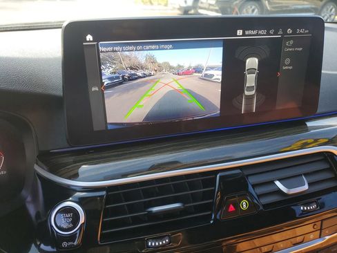 Used 2023 BMW 530i 530i w/ M Sport Package image 28