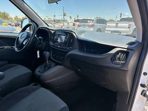 Used 2020 RAM ProMaster City Tradesman FWD image 21