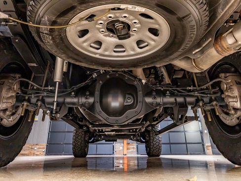 Used 2024 GMC Sierra 3500 Denali Ultimate image 16