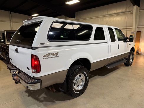 Used 2002 Ford F250 Lariat AWD/4WD image 24