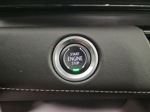 Certified 2023 Cadillac Escalade Premium Luxury RWD image 31