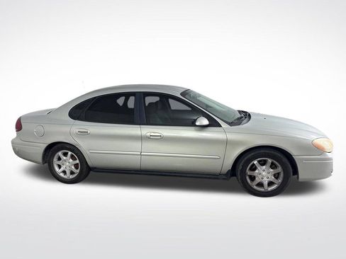 Used 2007 Ford Taurus SEL FWD image 2