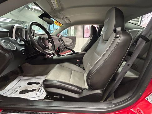 Used 2010 Chevrolet Camaro SS w/ LPO, Ground Effects Package image 41