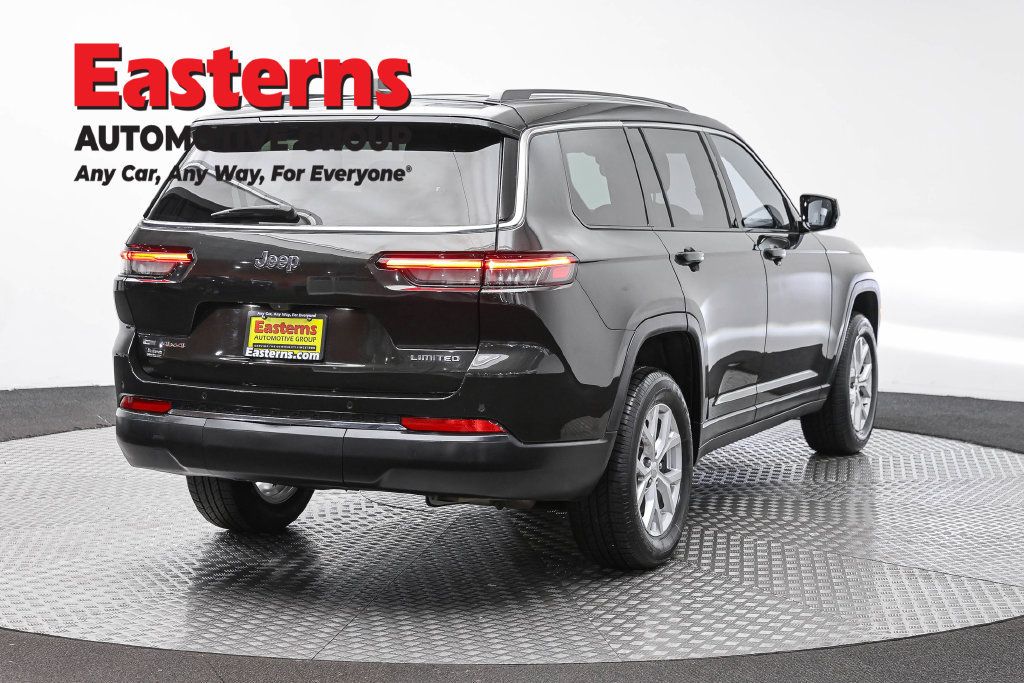 Used 2023 Jeep Grand Cherokee L Limited AWD/4WD image 7