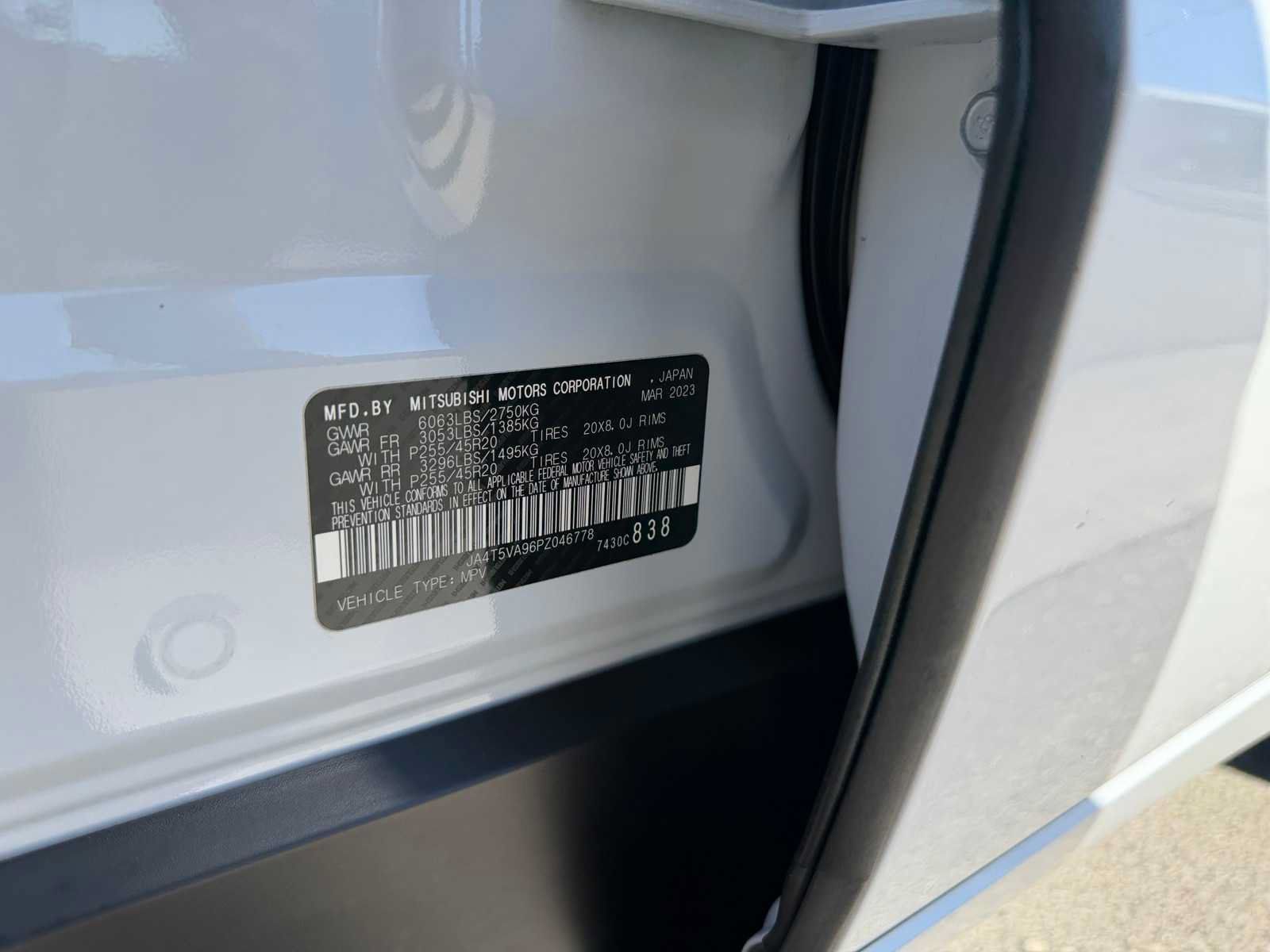 Used 2023 Mitsubishi Outlander SEL AWD/4WD image 35