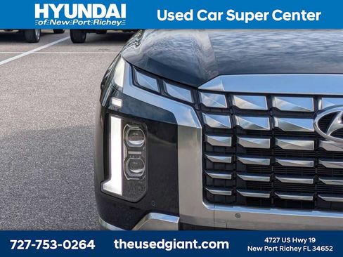 Used 2024 Hyundai Palisade Calligraphy AWD/4WD image 9