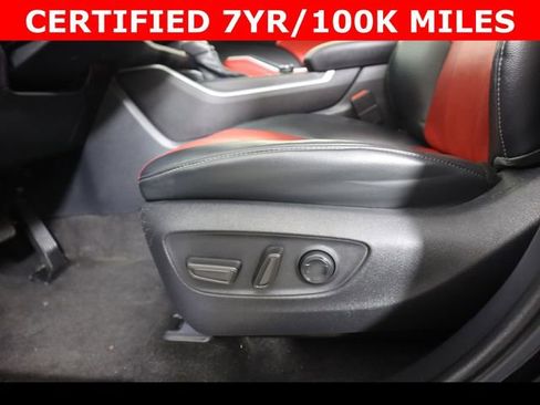 Used 2023 Toyota Highlander XSE AWD/4WD image 19