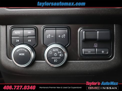 Used 2024 GMC Yukon AT4 w/ Technology Package AWD/4WD image 35