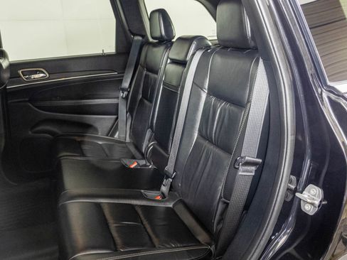 Used 2015 Jeep Grand Cherokee Limited image 39