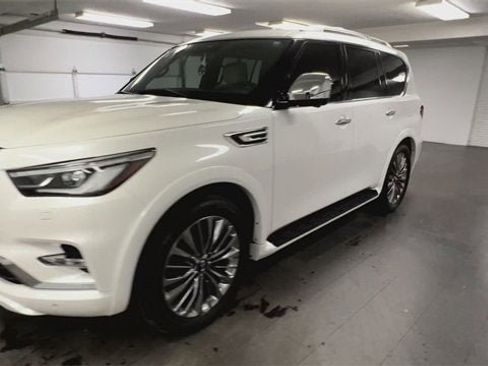 Used 2021 INFINITI QX80 Sensory w/ Cargo Package image 4