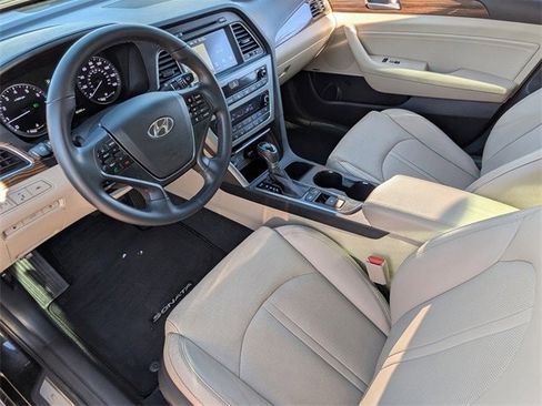 Used 2017 Hyundai Sonata Limited w/ Ultimate Package 04 image 29