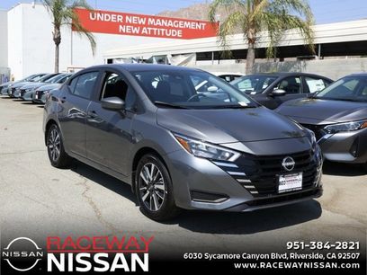 New 2025 Nissan Versa SV w/ Trunk Package