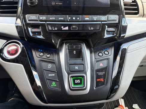 Used 2018 Honda Odyssey Elite image 26