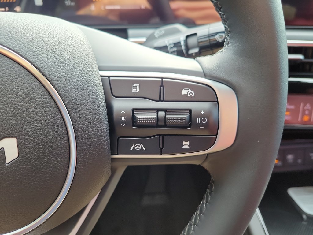 New 2026 Kia K5 GT-Line image 25