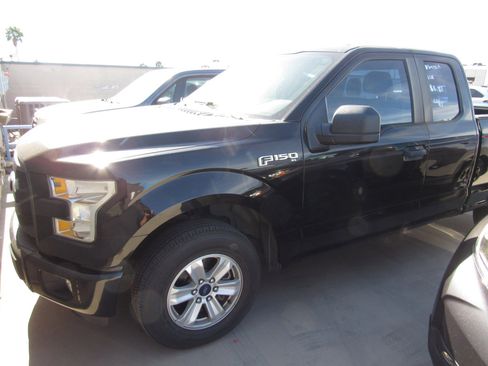 Used 2016 Ford F150 XL w/ Equipment Group 101A Mid image 1