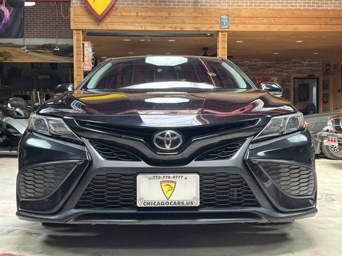 Used 2021 Toyota Camry SE w/ Cold Weather Package AWD/4WD image 3