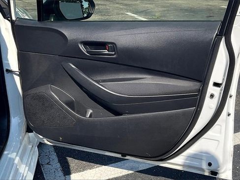 Used 2023 Toyota Corolla LE image 24