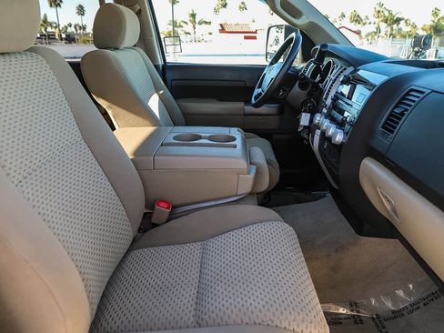 Used 2011 Toyota Tundra 2WD CrewMax w/ Tow Pkg image 16