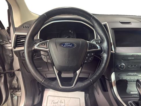 Used 2017 Ford Edge SEL w/ Equipment Group 201A image 16