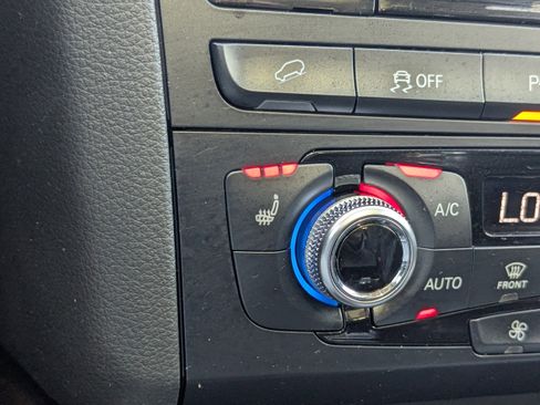 Used 2016 Audi Q5 2.0T Premium Plus w/ Technology Package image 27