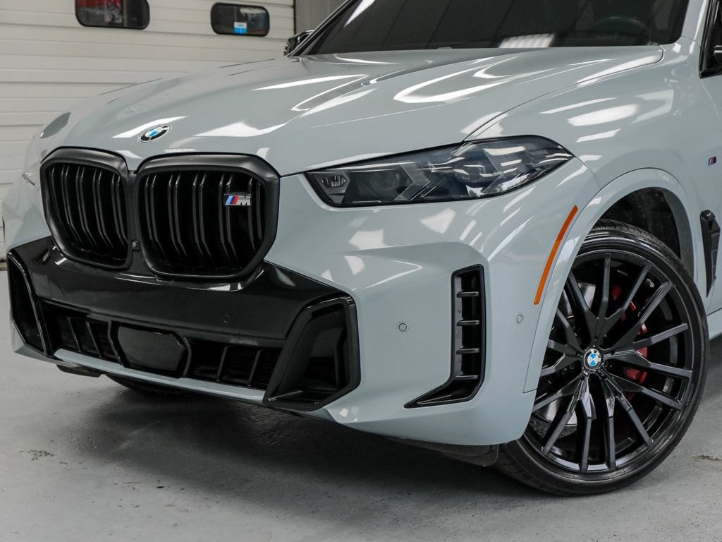 Used 2025 BMW X5 M60i AWD/4WD image 36