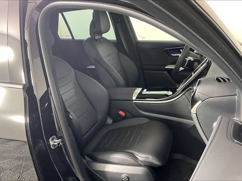 Used 2026 Mercedes-Benz GLC 300 4MATIC image 7