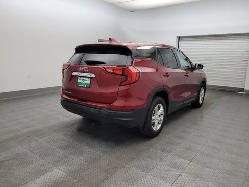 Used 2018 GMC Terrain SLE FWD image 9