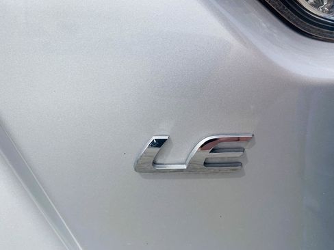 Used 2021 Toyota Corolla LE image 42