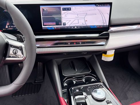 New 2027 BMW 530i xDrive AWD/4WD image 24