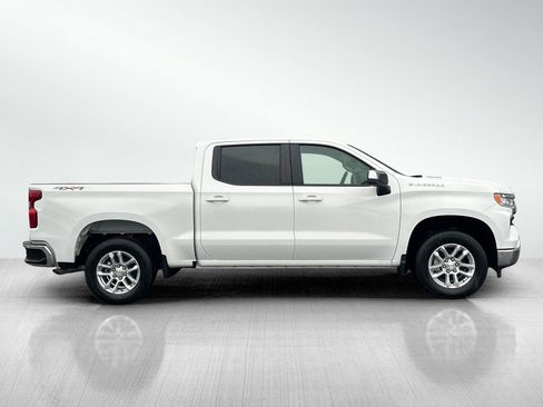 New 2025 Chevrolet Silverado 1500 LT image 3