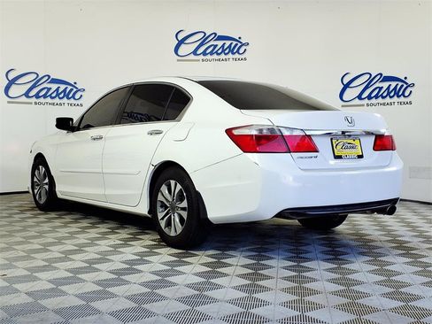 Used 2015 Honda Accord LX image 2