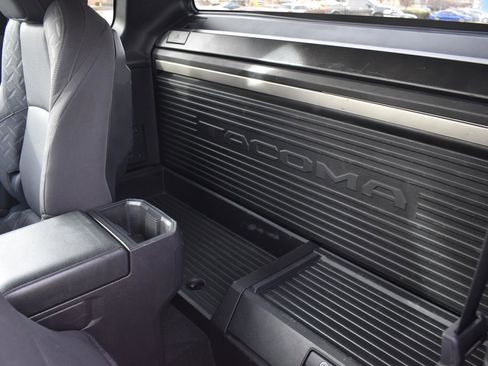 Used 2024 Toyota Tacoma SR image 19