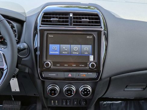New 2026 Mitsubishi Outlander Sport LE AWD/4WD image 19