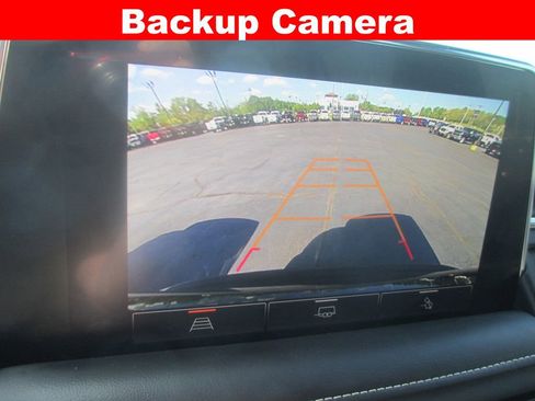 Used 2023 GMC Yukon SLT w/ Max Trailering Package image 17