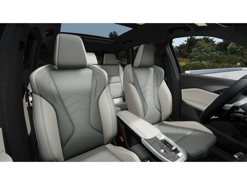 New 2026 BMW X1 xDrive28i image 11