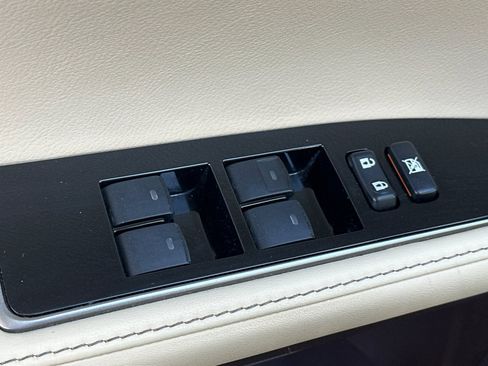 Used 2016 Lexus ES 350 image 13